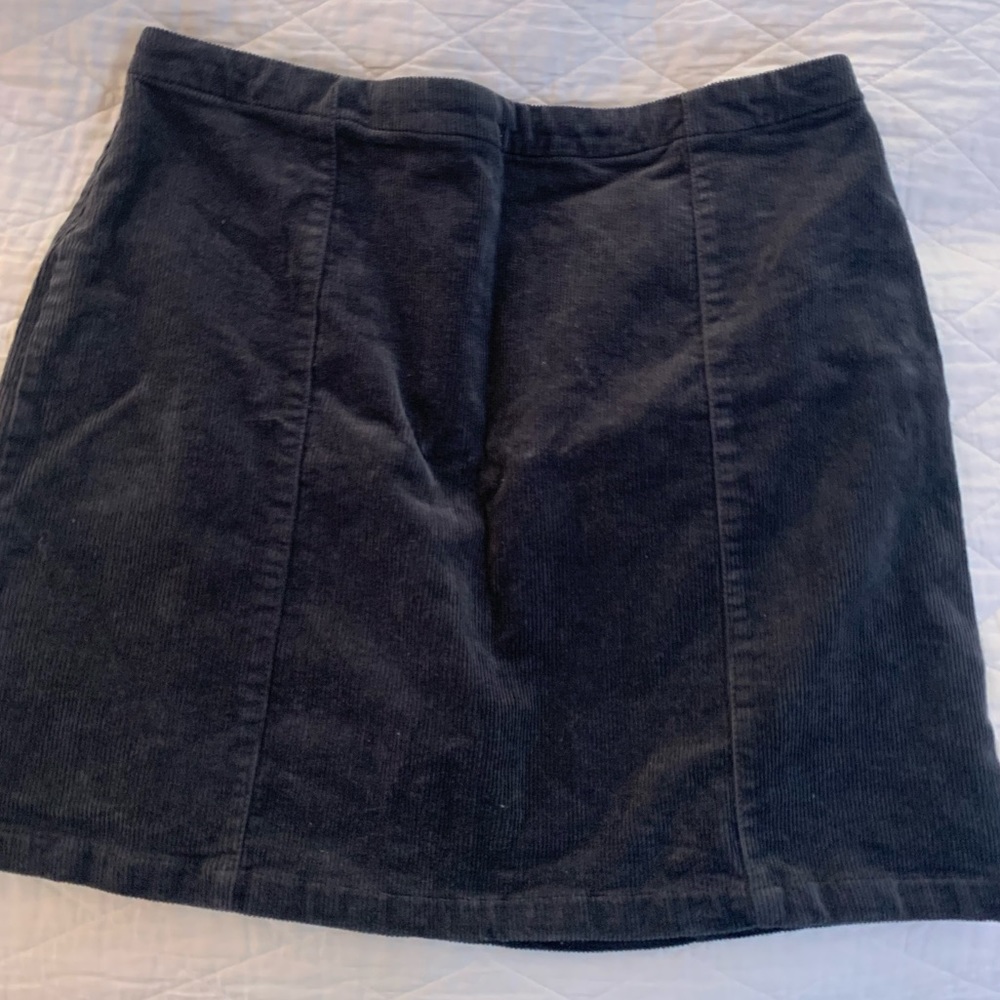 FOREVER 21 GREY COURDORY SKIRT